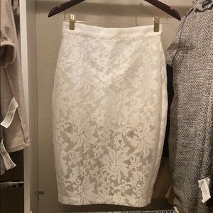 High-waist skirt & matching sleeveless crop top